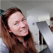 Laureanda in Scienze della Formazione offre ripetizioni di inglese, francese e italiano a studenti e privati